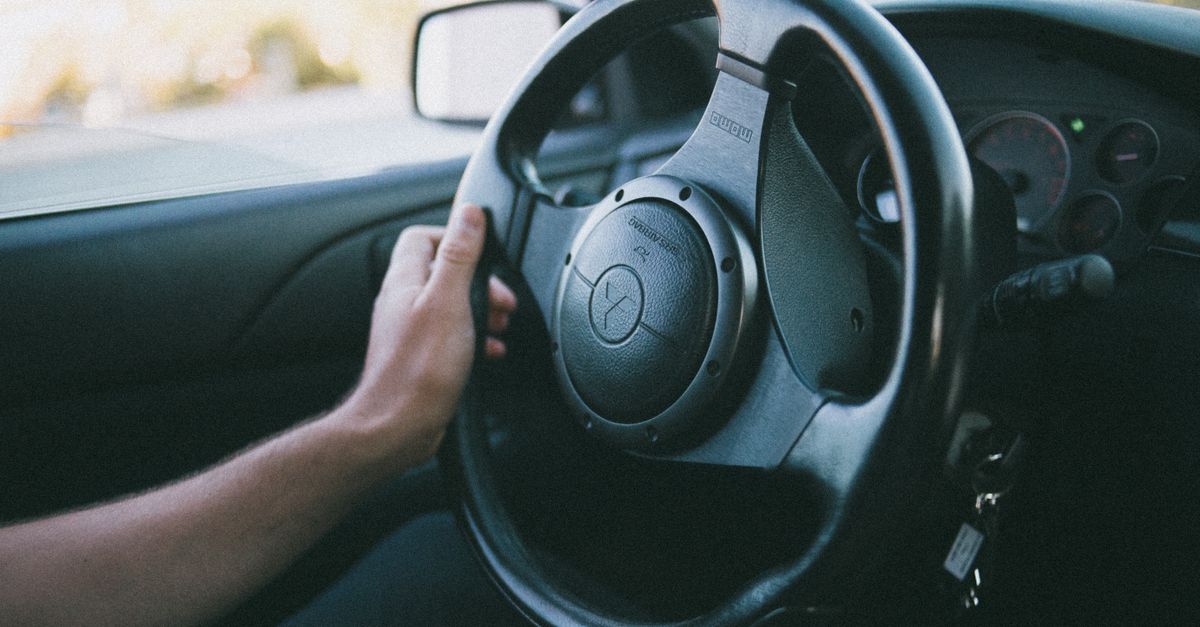 Overcoming Challenges During Intensive Driving Lessons