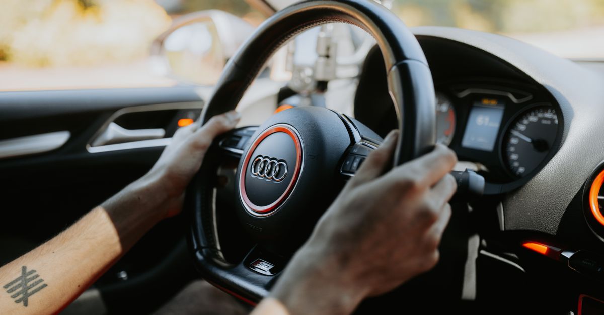 Understanding the Structure of Your First Driving Lesson